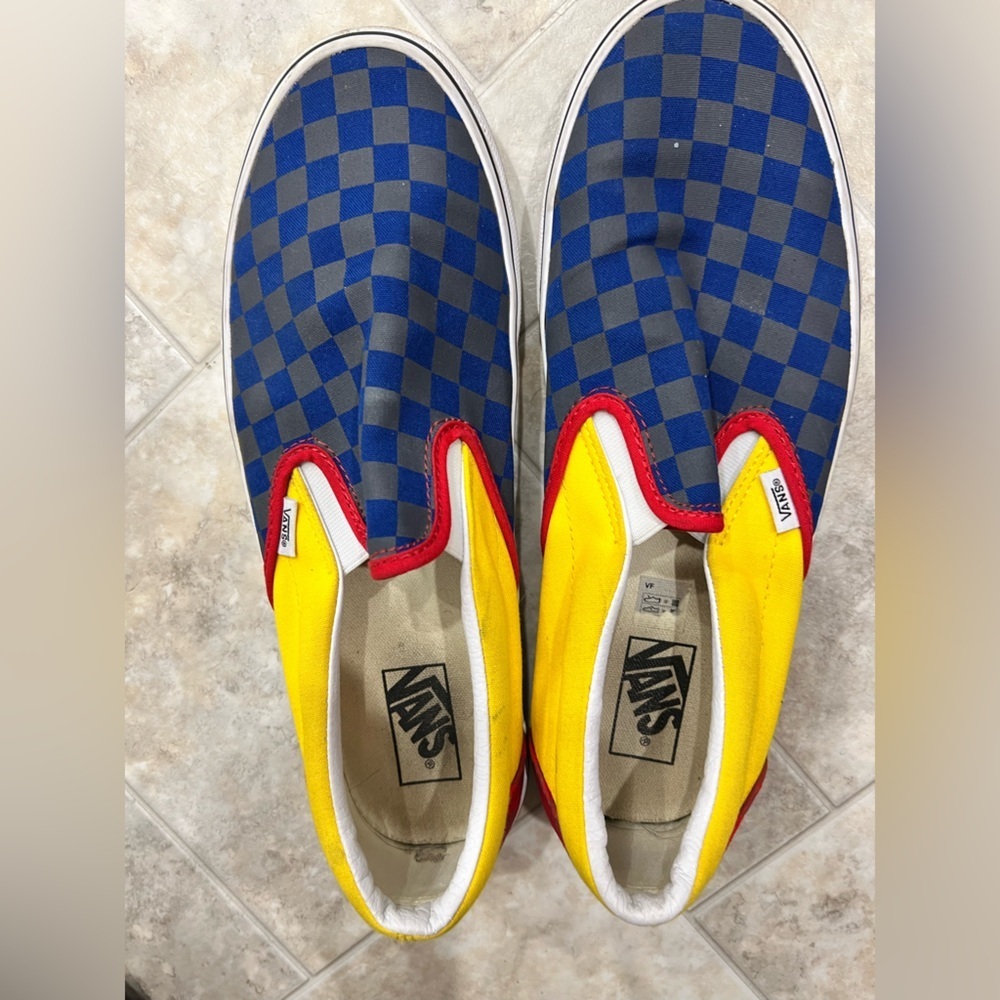 Men’s checkered Vans shoes 11.5 red blue grey yellow